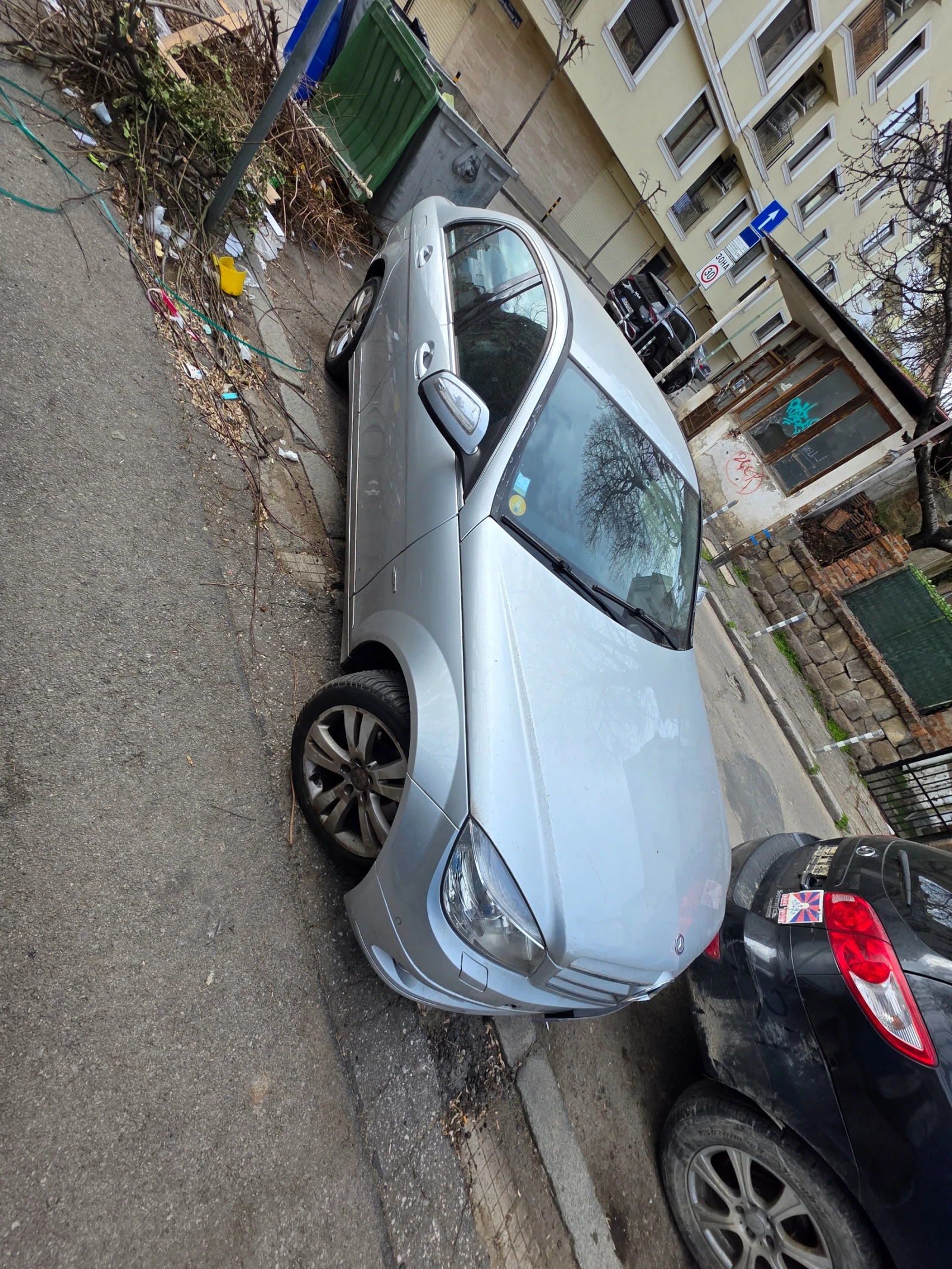 Mercedes-Benz C 320 C320 Facelift 4MATIC, снимка 2 - Автомобили и джипове - 53962522