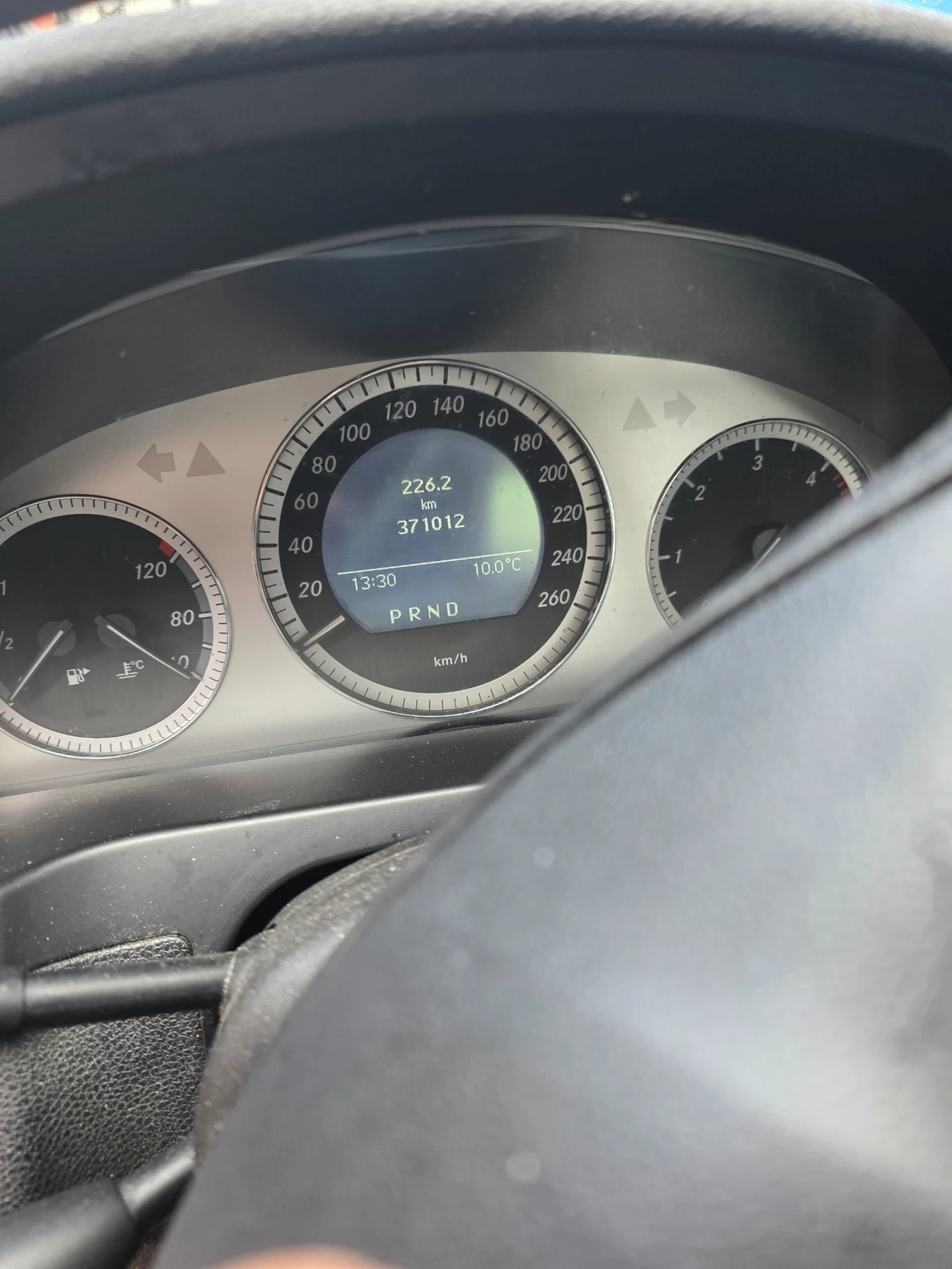 Mercedes-Benz C 320 C320 Facelift 4MATIC, снимка 9 - Автомобили и джипове - 53962522