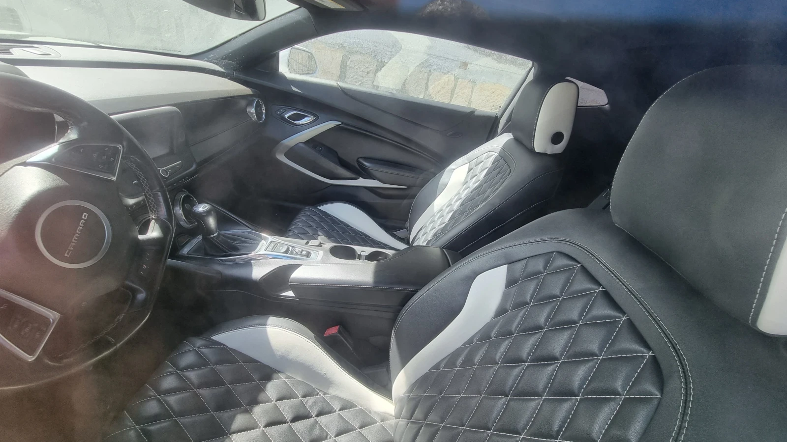 Chevrolet Camaro, снимка 3 - Автомобили и джипове - 54757551