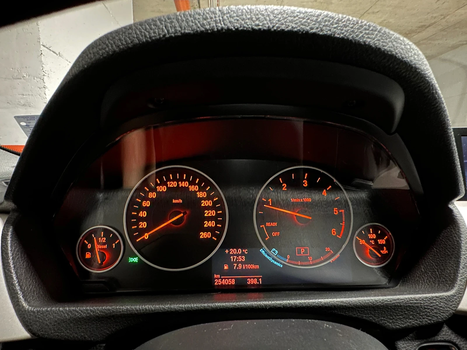 BMW 320 BMW F31 320d xDrive Automatic, снимка 10 - Автомобили и джипове - 55125670