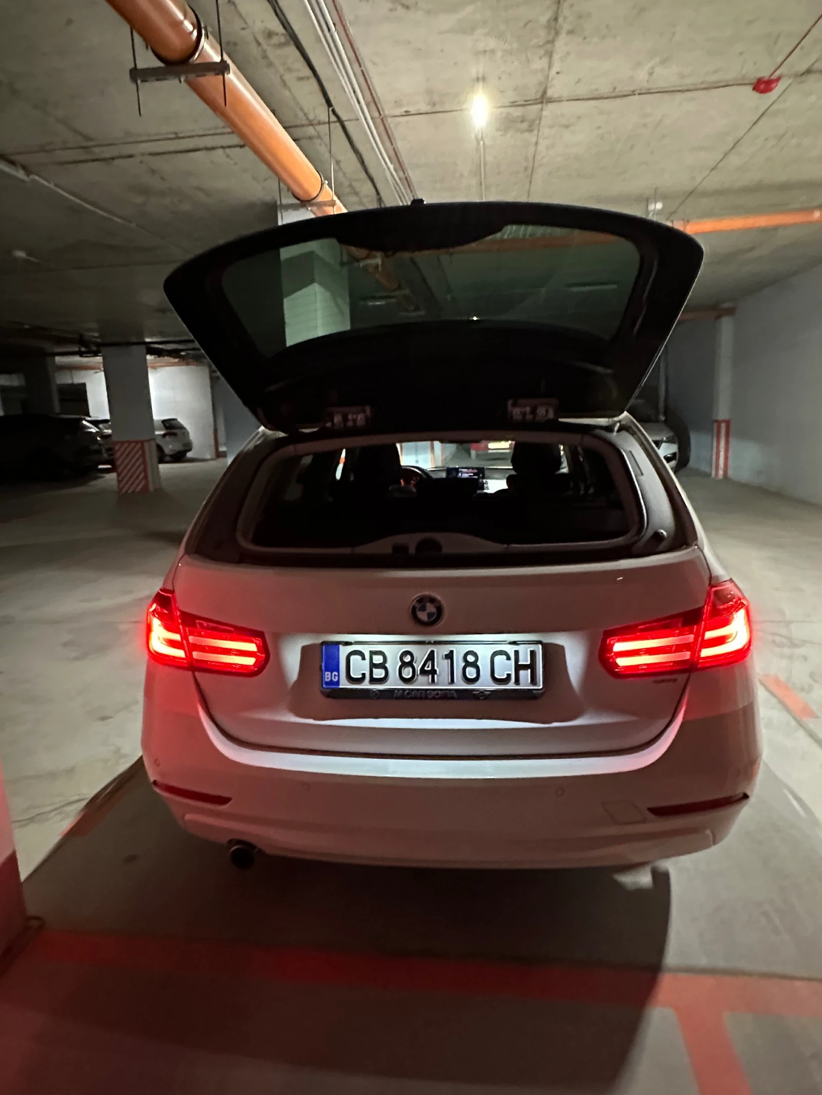 BMW 320 BMW F31 320d xDrive Automatic, снимка 4 - Автомобили и джипове - 55125670
