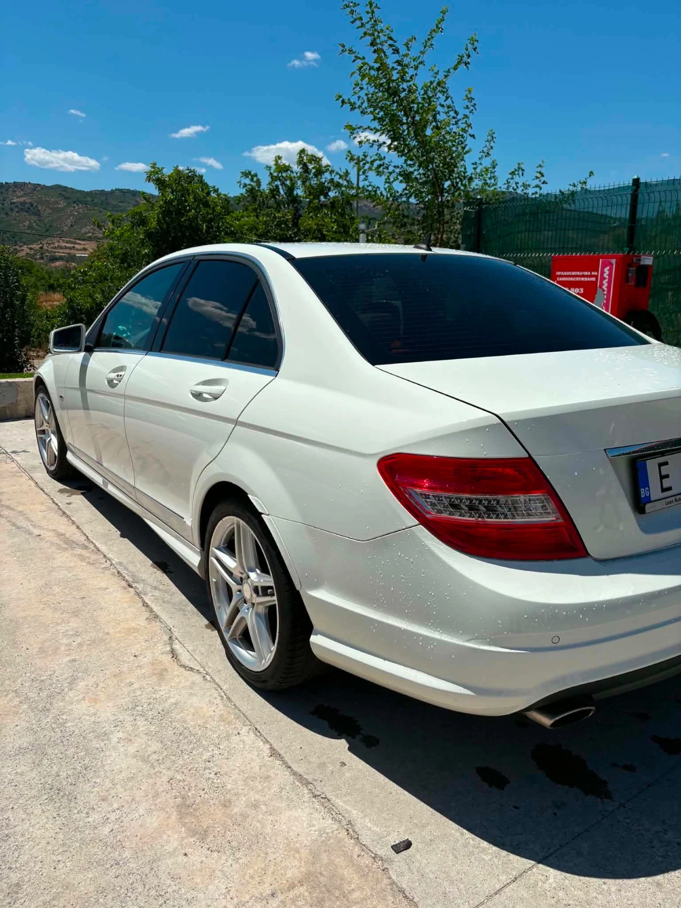 Mercedes-Benz C 300, снимка 3 - Автомобили и джипове - 55825836