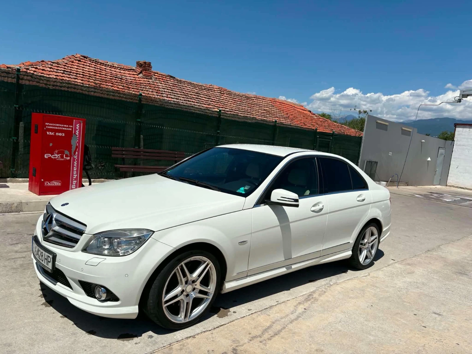 Mercedes-Benz C 300, снимка 2 - Автомобили и джипове - 55825836