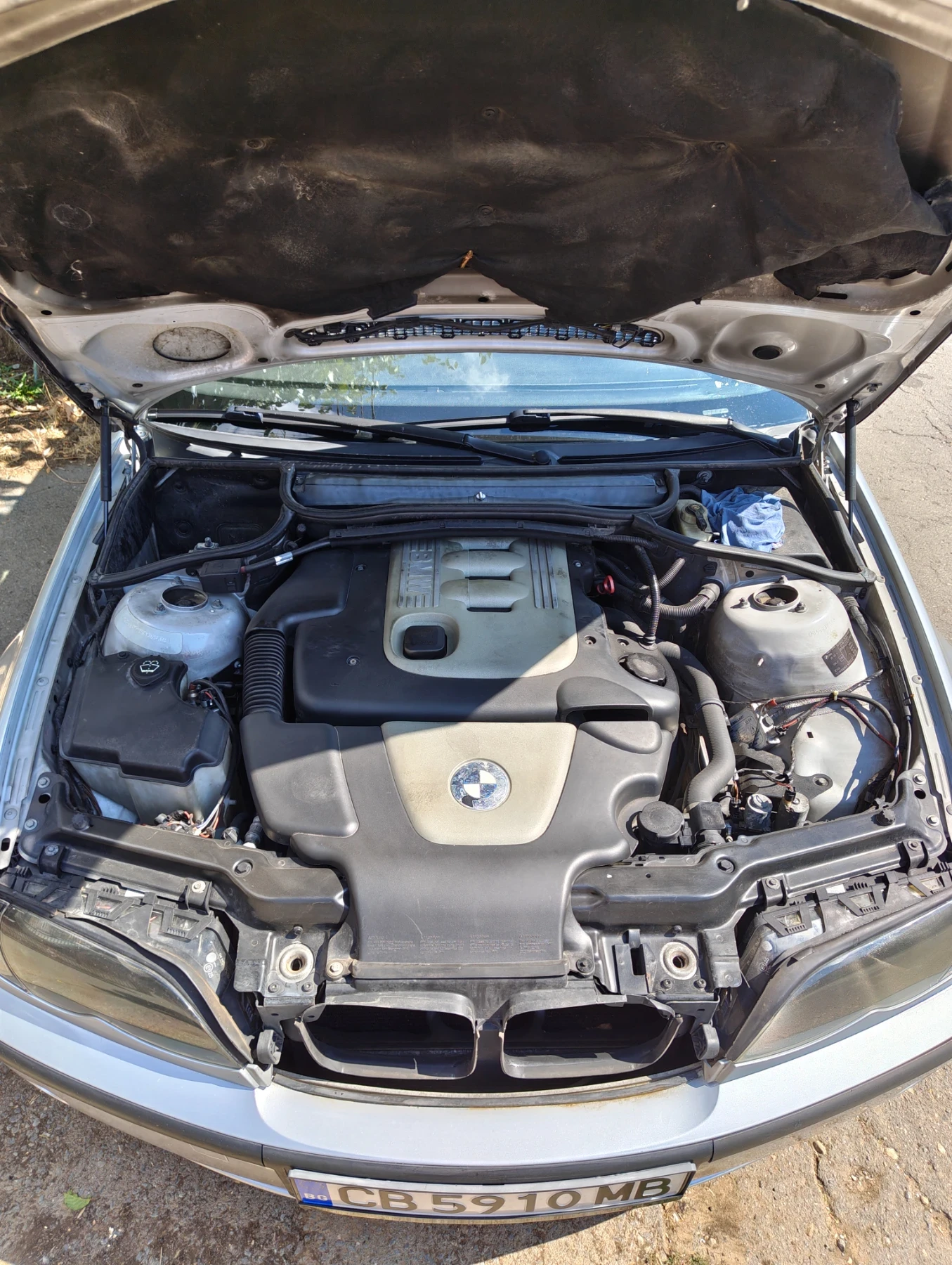 BMW 320 2.0 D, снимка 8 - Автомобили и джипове - 56151134