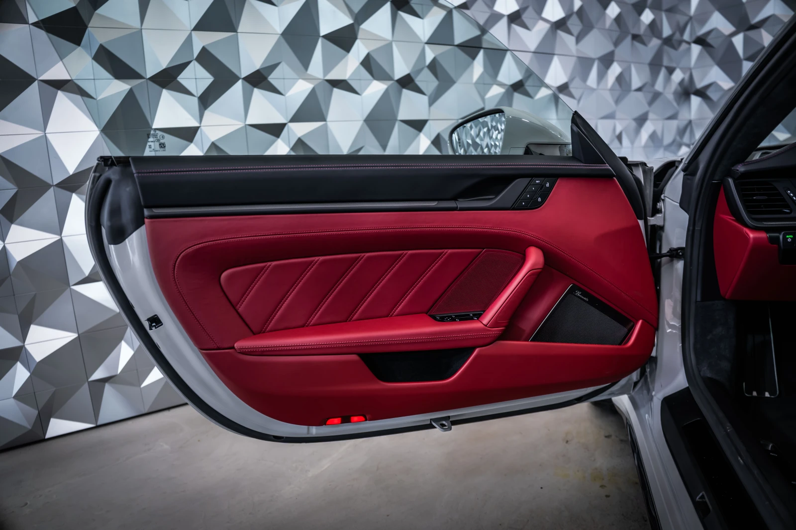 Porsche 911 Turbo S Coupe* Carbon Aero Pack* Burmester | Mobile.bg � ����������� 7