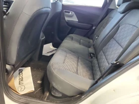 Kia Niro L  CARFAX, снимка 12