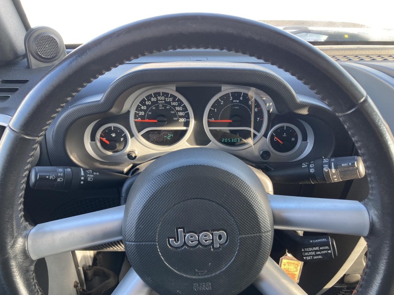 Jeep Wrangler, снимка 13 - Автомобили и джипове - 43929684
