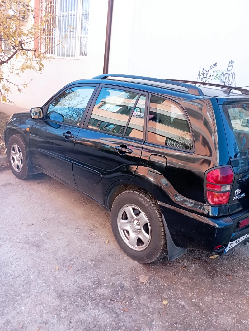 Toyota Rav4, снимка 5 - Автомобили и джипове - 48476259