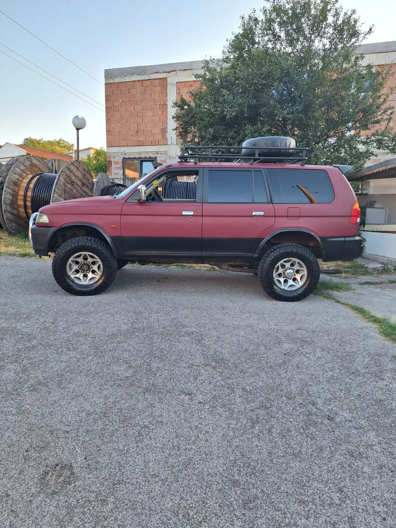 Mitsubishi Pajero sport, снимка 4 - Автомобили и джипове - 52620899