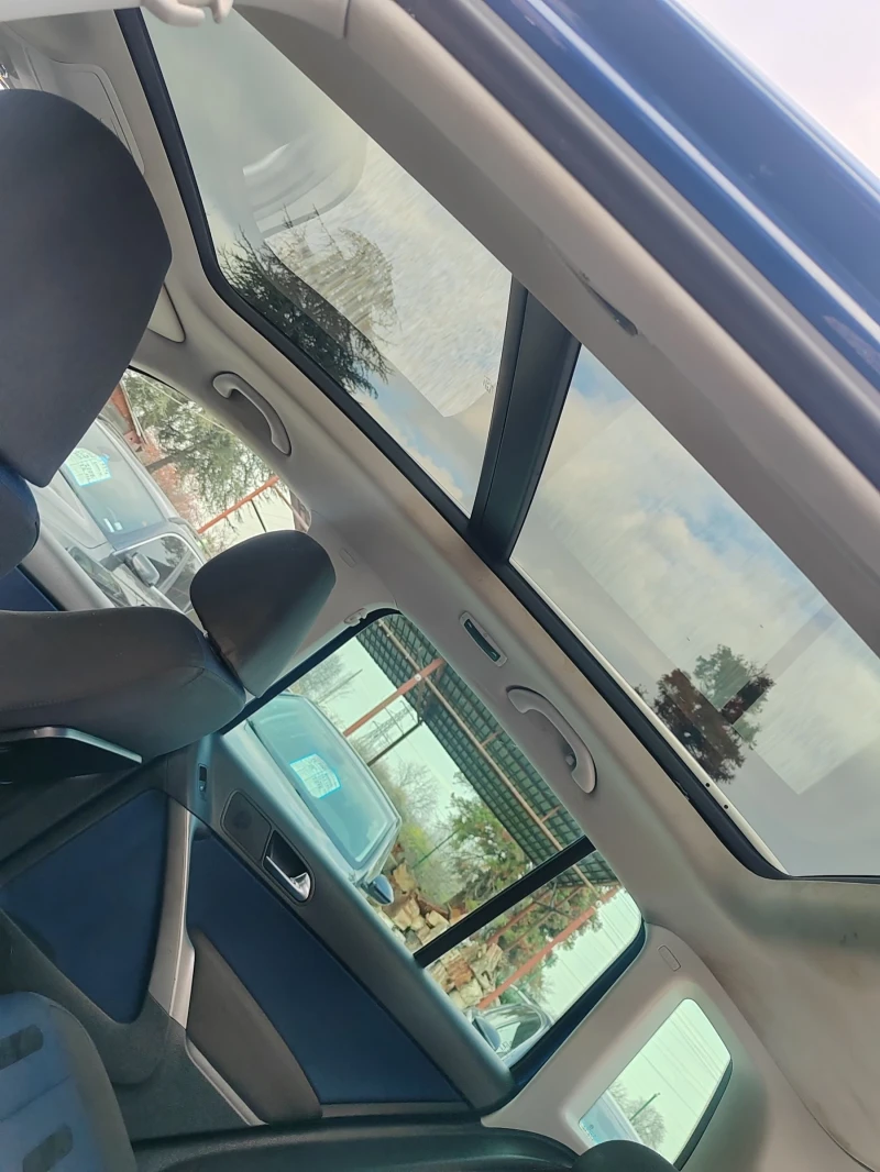 VW Tiguan 2.0, 140к.с. 4х4, снимка 11 - Автомобили и джипове - 52550840