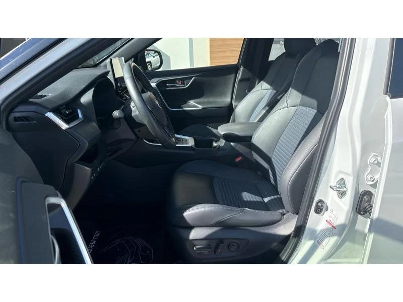 Toyota Rav4 2.5HSD AWD SELECTION, снимка 12 - Автомобили и джипове - 53777923