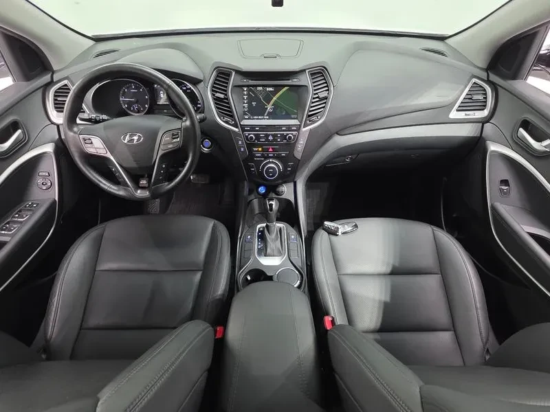 Hyundai Santa fe The Prime Diesel 2.0 2Wd Premium, снимка 7 - Автомобили и джипове - 55061427