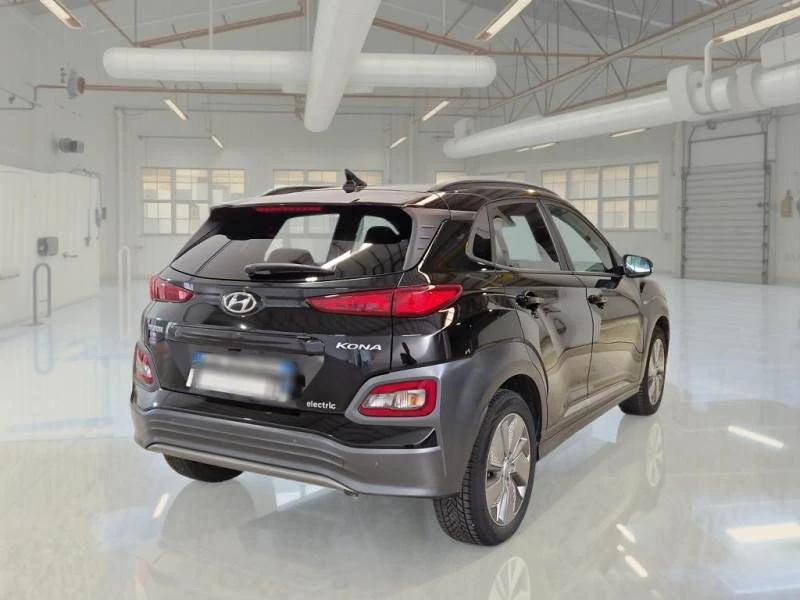 Hyundai Kona 39 kWh, снимка 4 - Автомобили и джипове - 55223093