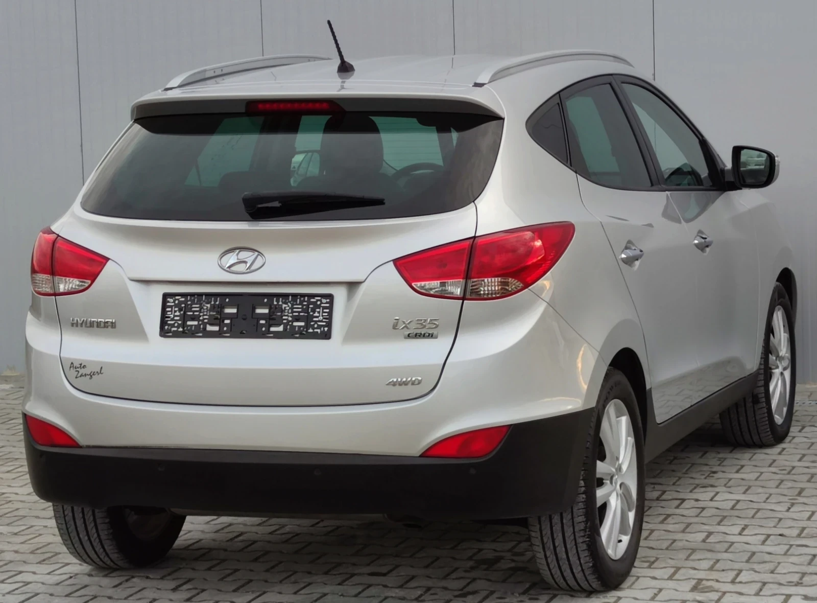 Hyundai IX35 2.0CRDI* 136к.с* 4х4*  - изображение 5