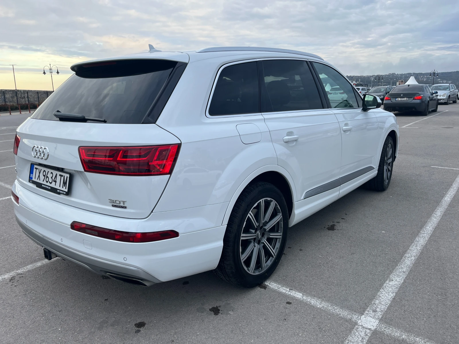 Audi Q7 quattro 3.0 V6245 A8 - изображение 5
