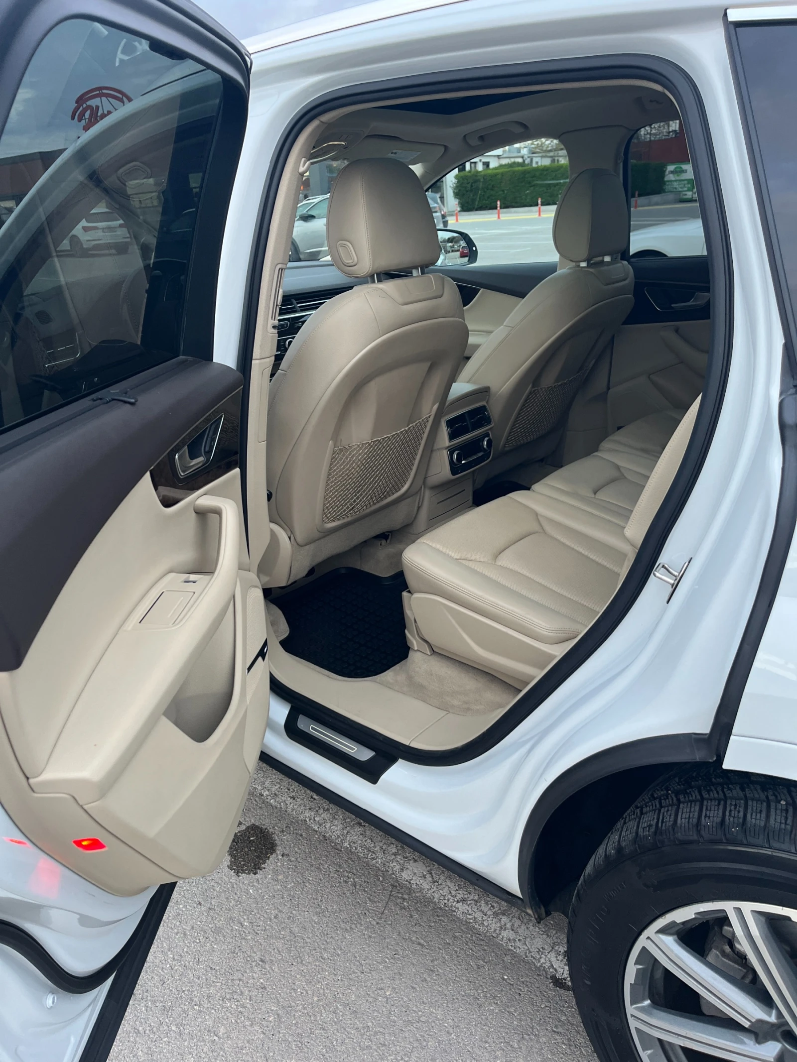 Audi Q7 quattro 3.0 V6245 A8 | Mobile.bg � ����������� 11
