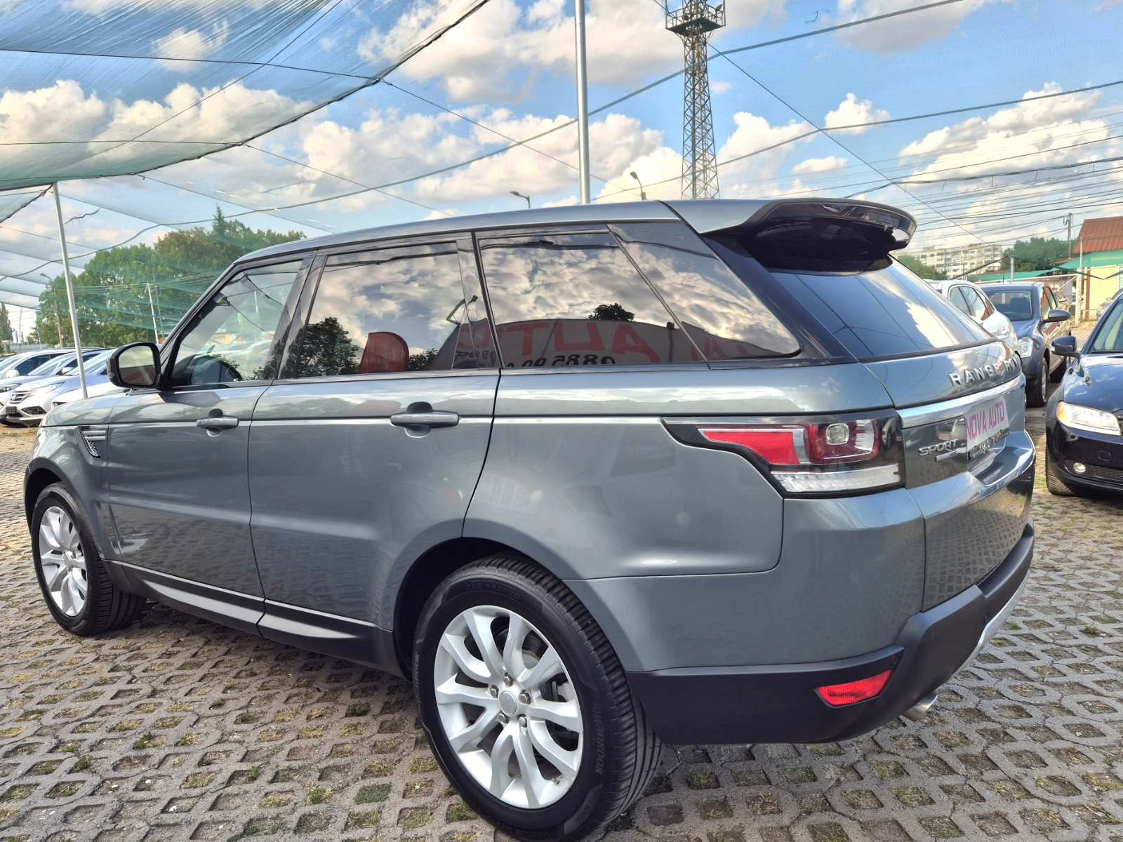 Land Rover Range Rover Sport 3.0D-258кс-HSE-ПЕРФЕКТНА - изображение 2