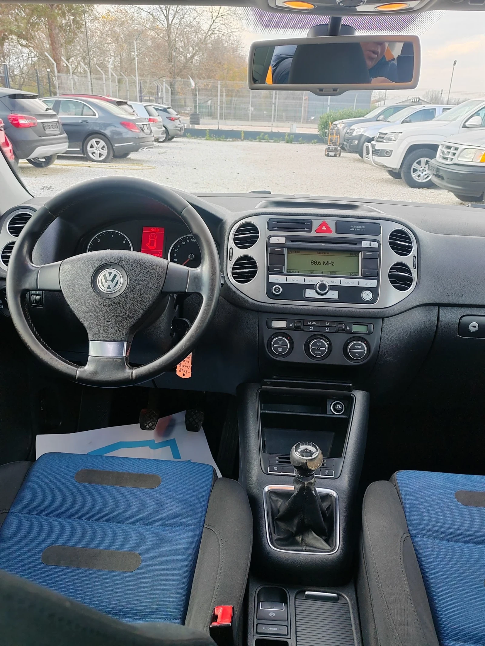 VW Tiguan 2.0, 140к.с. 4х4 - изображение 10