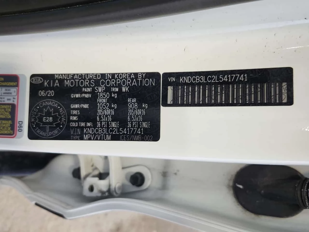 Kia Niro L  CARFAX, снимка 7 - Автомобили и джипове - 53715325