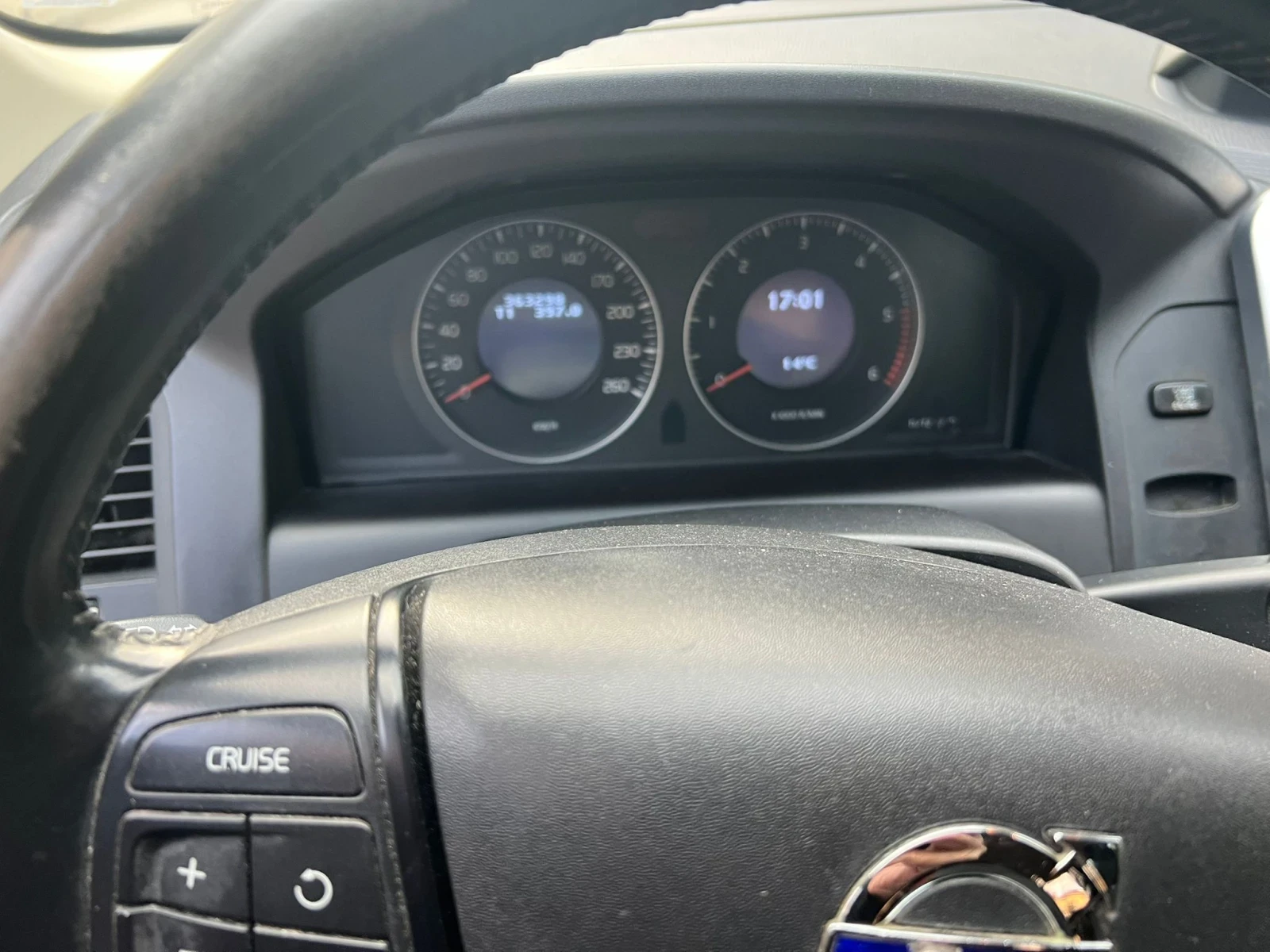 Volvo XC60  - изображение 10