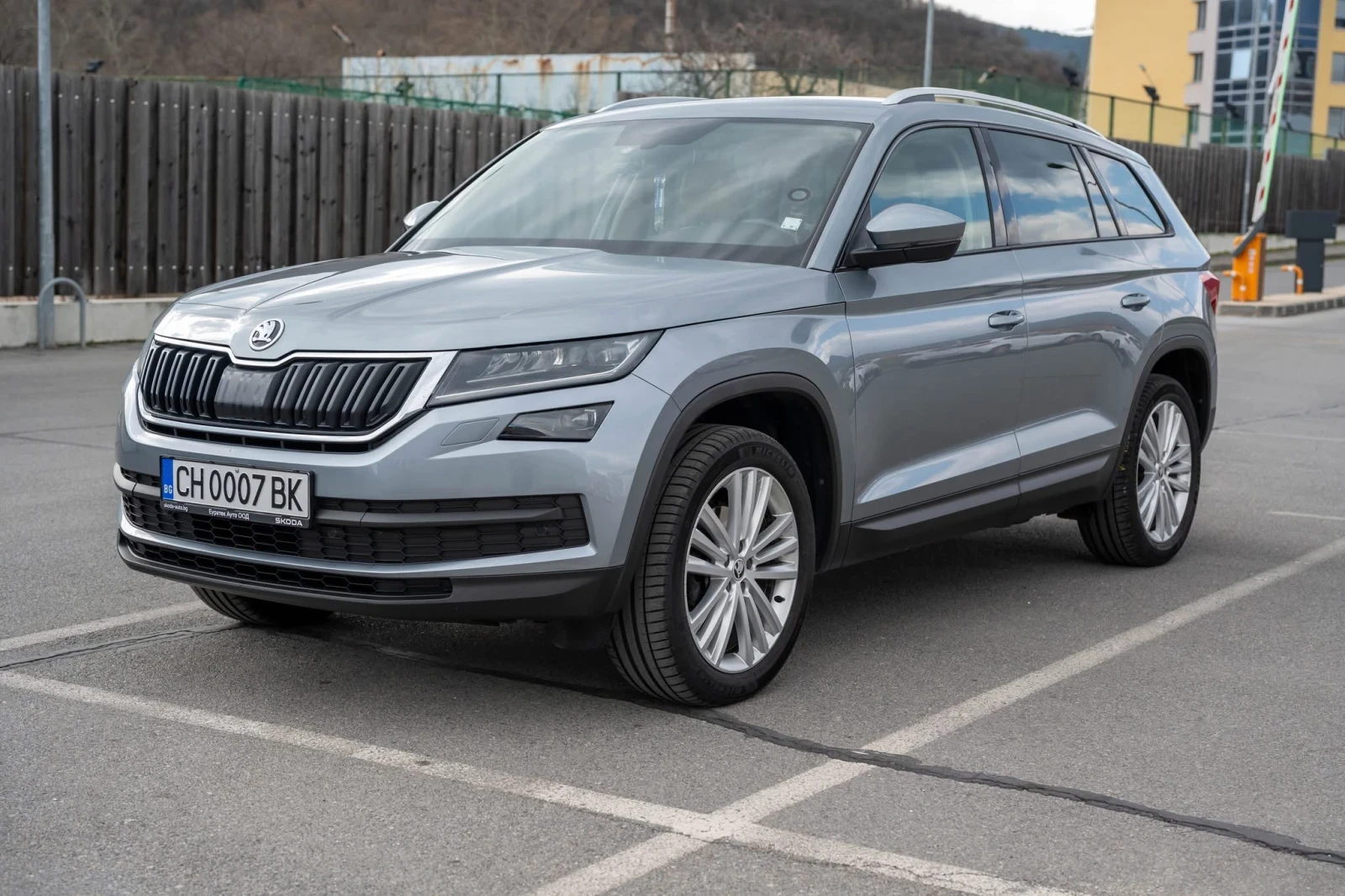 Skoda Kodiaq 2.0 TDI 7DSG, снимка 2 - Автомобили и джипове - 54098227