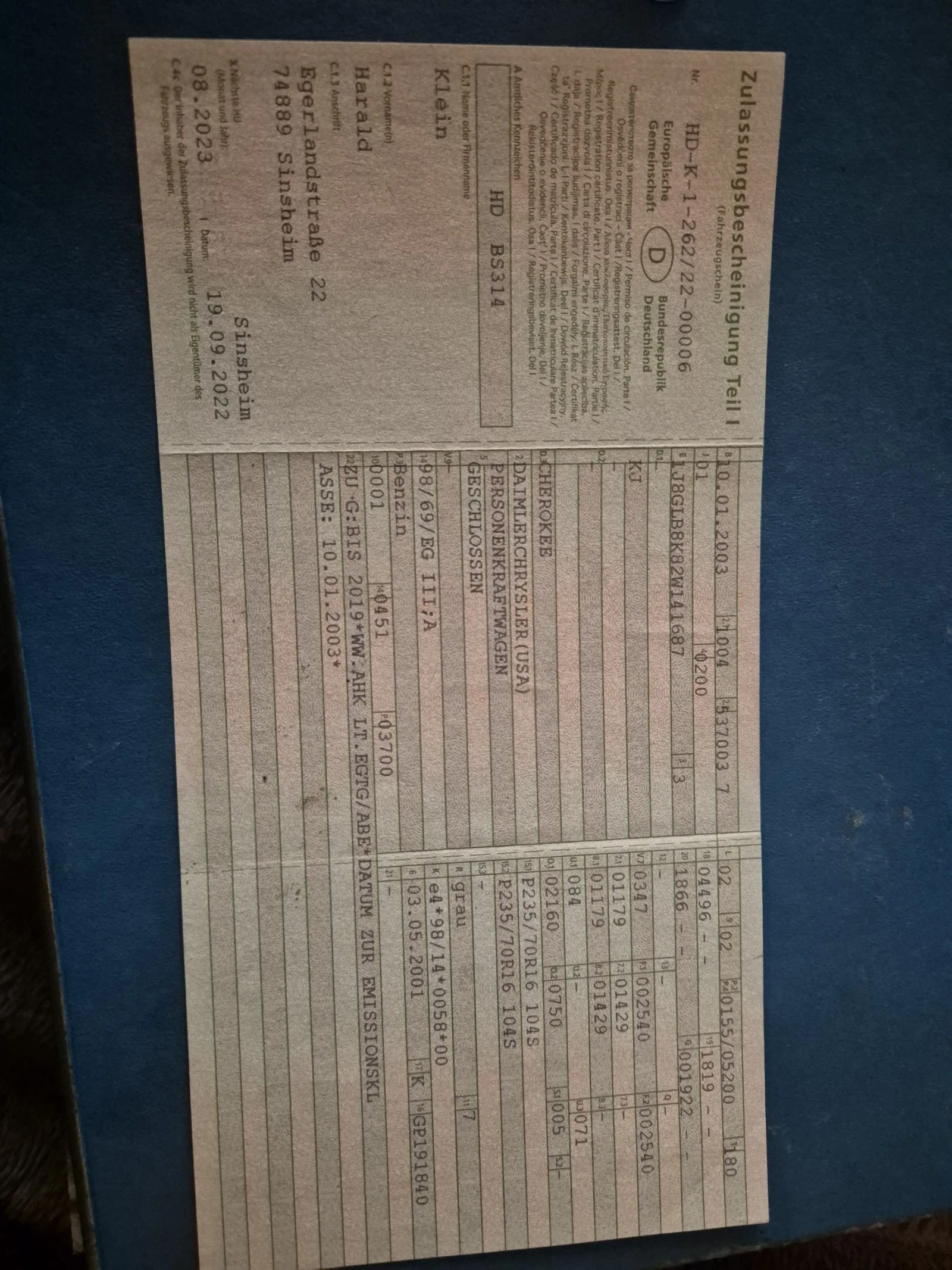 Jeep Cherokee 3.7 Бензин, снимка 15 - Автомобили и джипове - 54180787