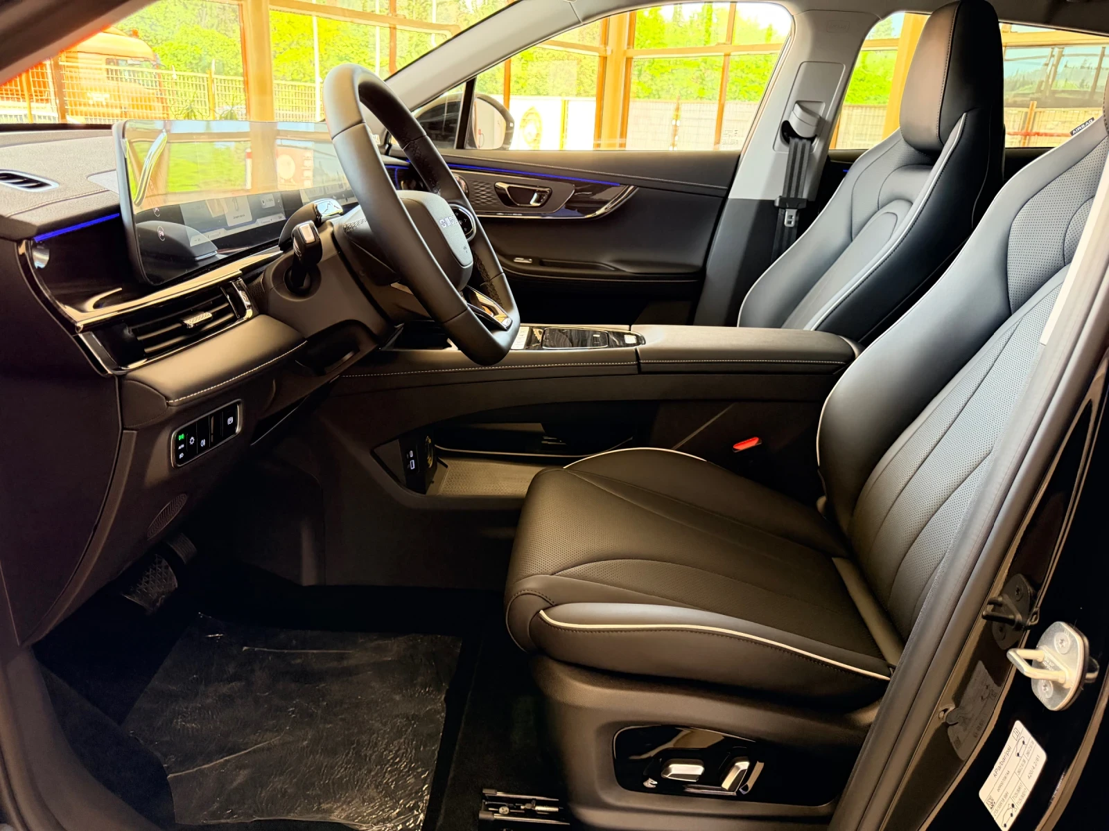 Omoda 5 1.6 TGDI бензин 145кс., снимка 10 - Автомобили и джипове - 54691377
