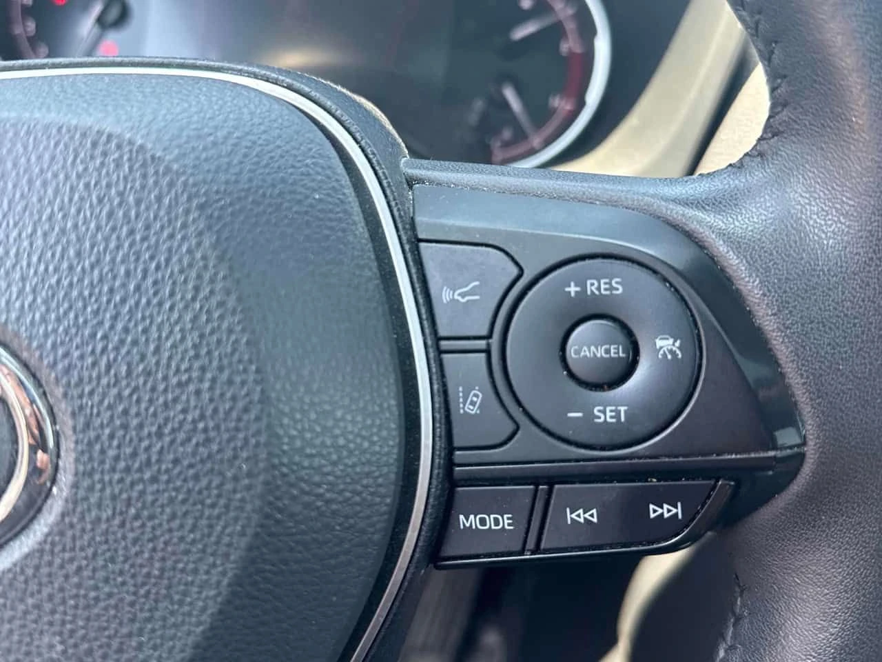 Toyota Rav4 * XLE * CARFAX * * ОПЦИЯ ЗА ФИНАНСИРАНЕ, снимка 12 - Автомобили и джипове - 55296211