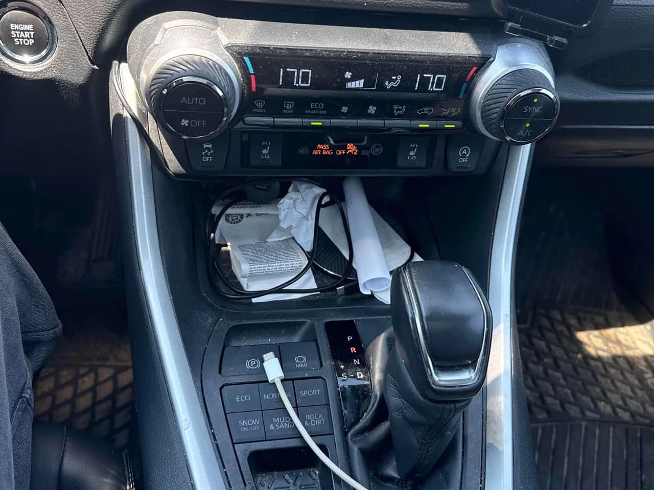 Toyota Rav4 * XLE * CARFAX * * ОПЦИЯ ЗА ФИНАНСИРАНЕ, снимка 14 - Автомобили и джипове - 55296211