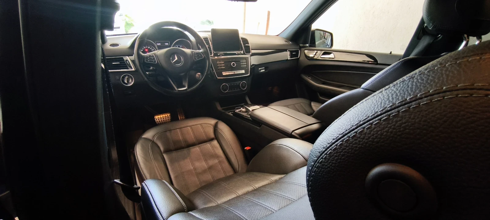 Mercedes-Benz GLE 400, снимка 9 - Автомобили и джипове - 55679730