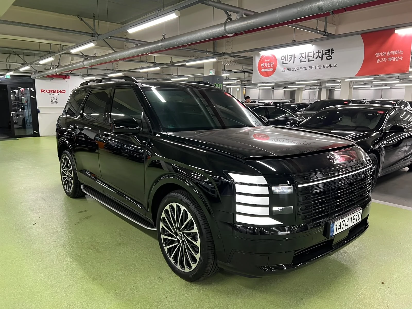 Hyundai Palisade 2.5T Hybrid Calligraphy Black inc