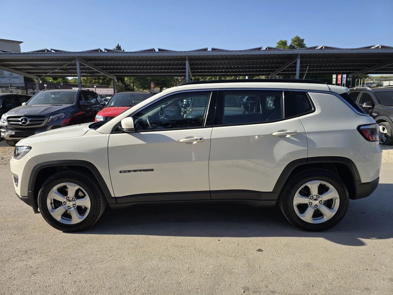 Jeep Compass 1.6mjt 120к.с 2wd, снимка 7 - Автомобили и джипове - 55902208