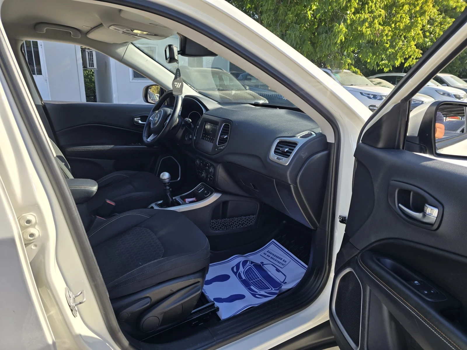 Jeep Compass 1.6mjt 120к.с 2wd, снимка 13 - Автомобили и джипове - 55902208