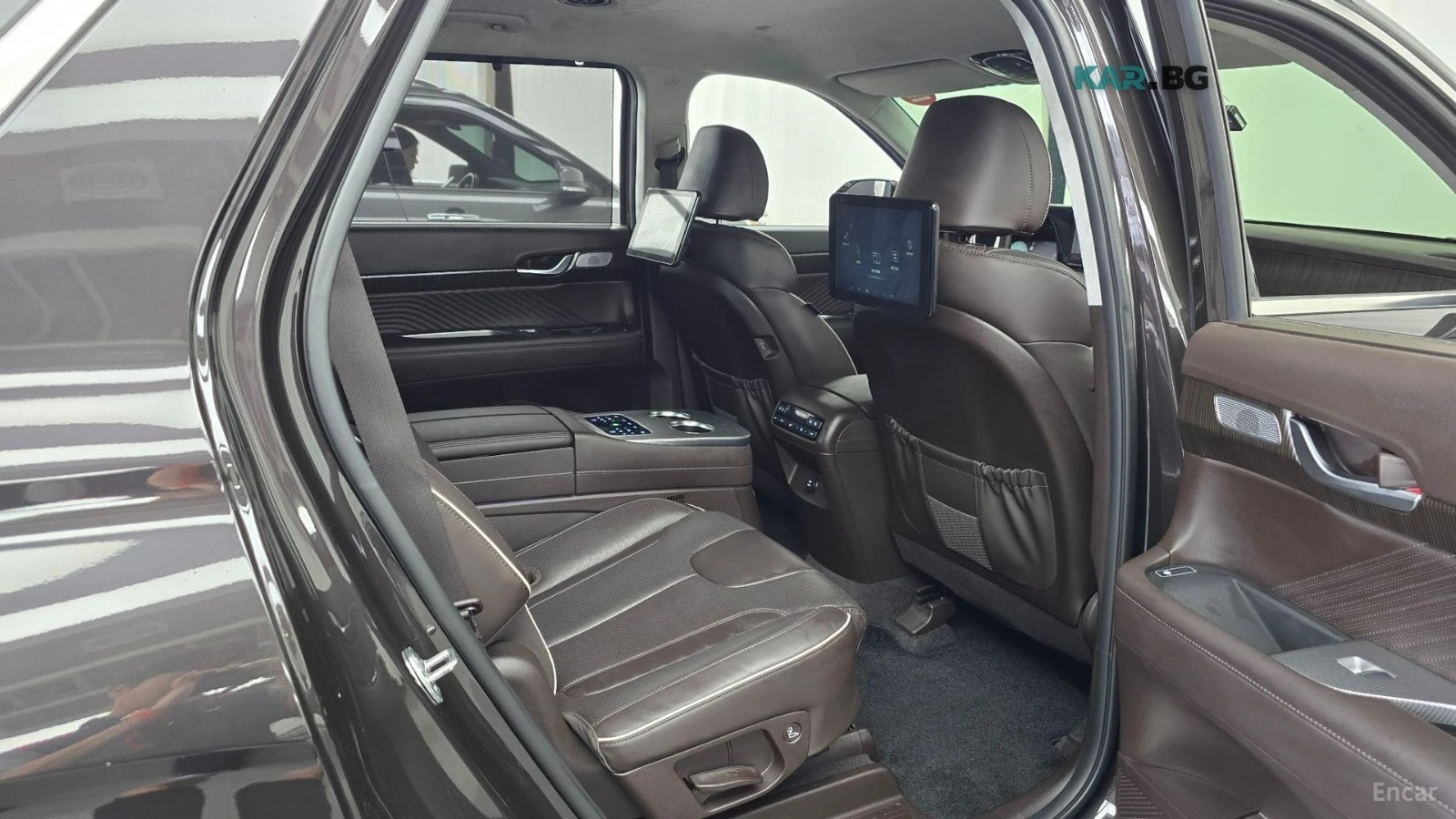 Hyundai Palisade 3.8i VIP 4x4* DISTRONIC* МАСАЖ* 360* ХЕДЪП* KRELL*, снимка 14 - Автомобили и джипове - 55920310