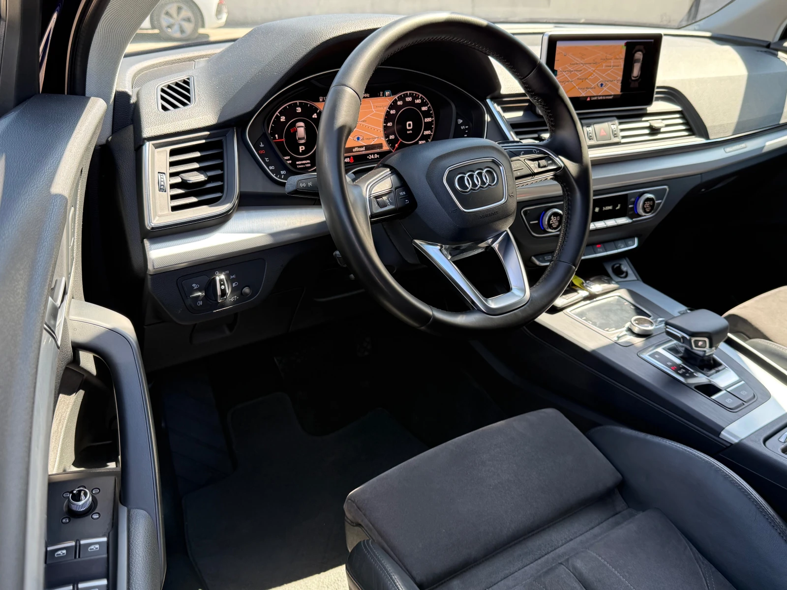 Audi Q5 2.0TDI S-LINE/VIRTUAL/MATRIX/ 100%РЕАЛНИ КИЛОМЕТРИ, снимка 10 - Автомобили и джипове - 55987841
