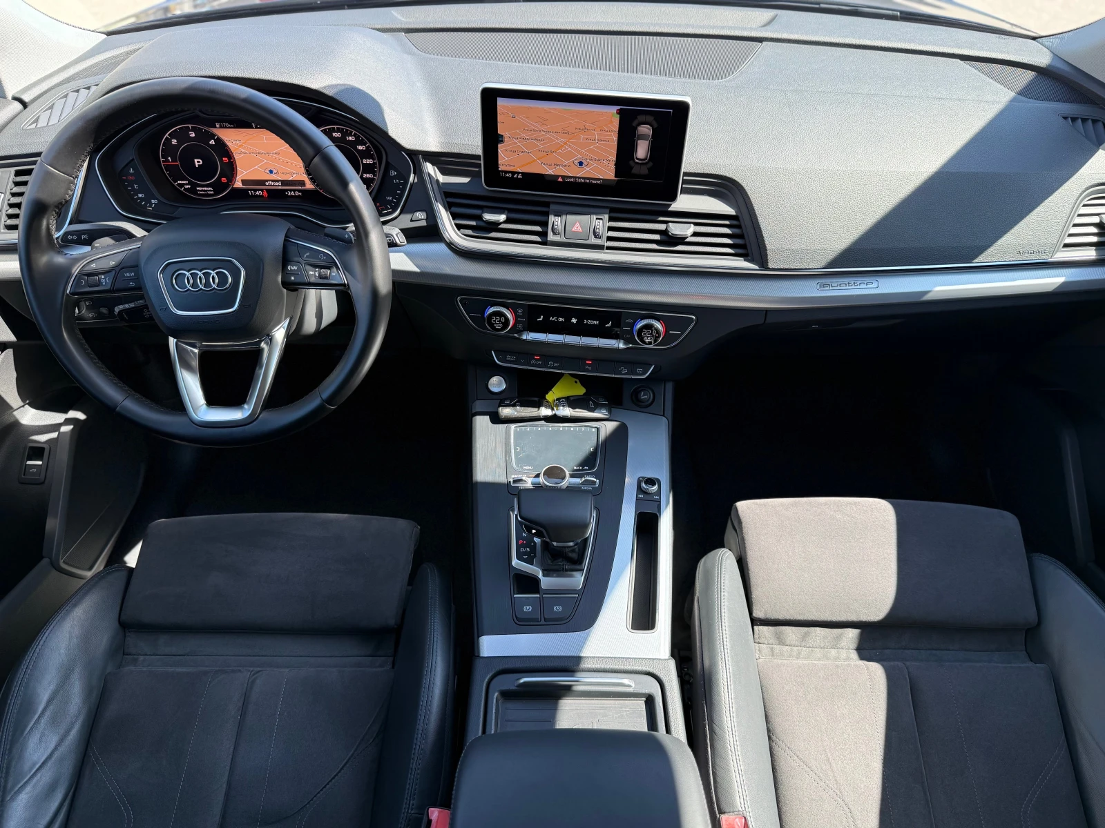 Audi Q5 2.0TDI S-LINE/VIRTUAL/MATRIX/ 100%РЕАЛНИ КИЛОМЕТРИ, снимка 11 - Автомобили и джипове - 55987841