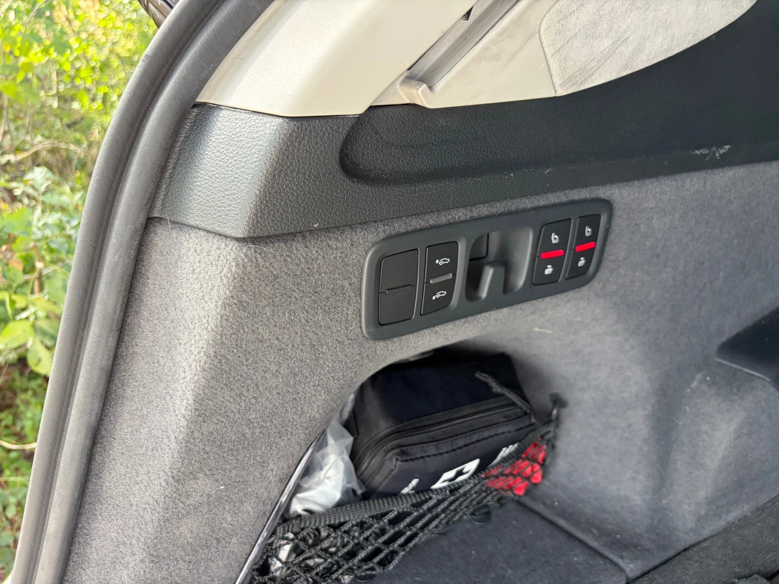 Audi Q7  1 собствени, Matrix LED, 7 седалки, Гаражна , снимка 4 - Автомобили и джипове - 56245173
