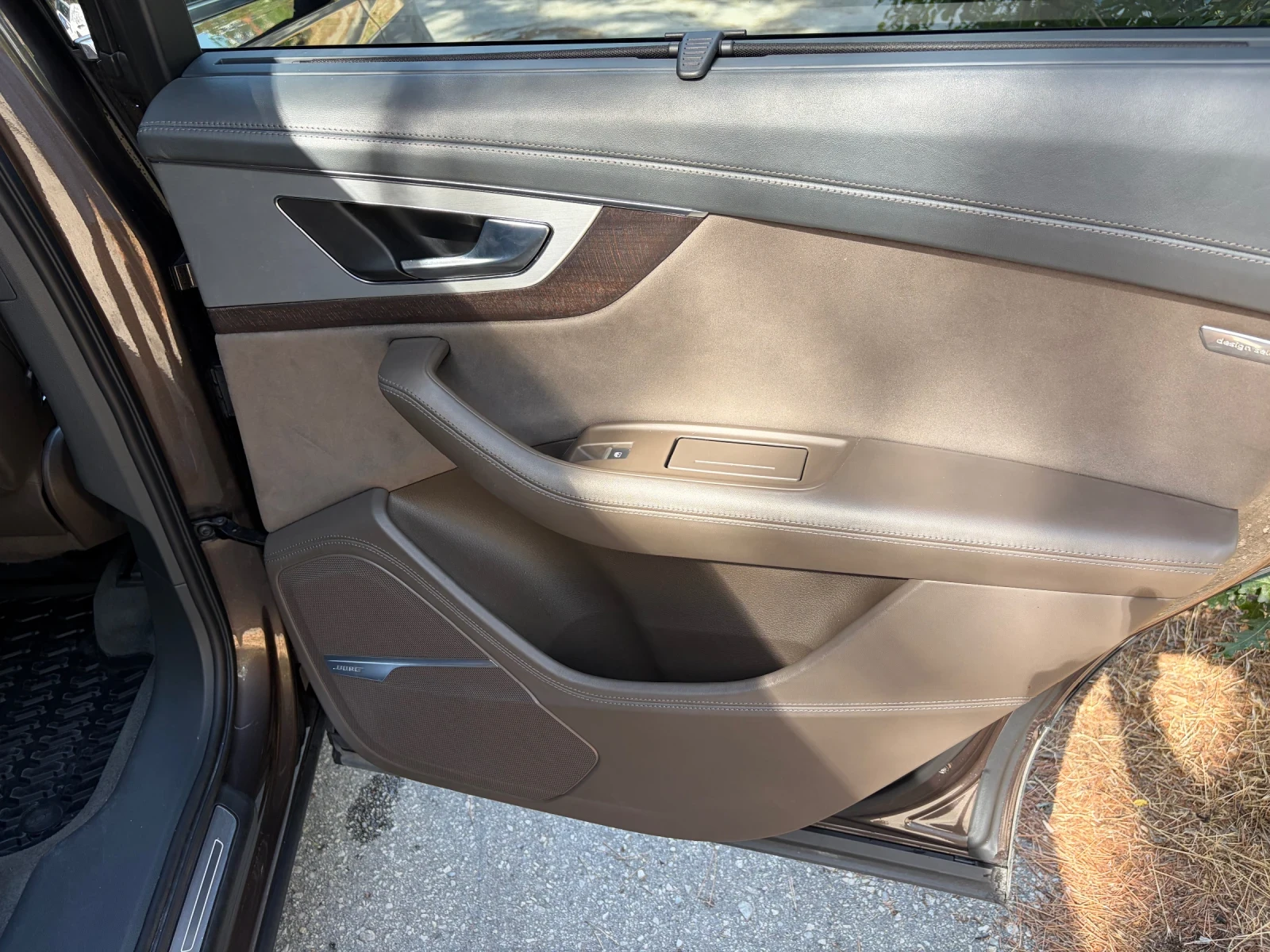 Audi Q7  1 собствени, Matrix LED, 7 седалки, Гаражна , снимка 7 - Автомобили и джипове - 56245173