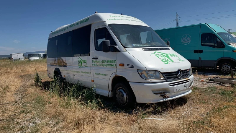 Mercedes-Benz Sprinter 413 автобус, снимка 1 - Бусове и автобуси - 47475637