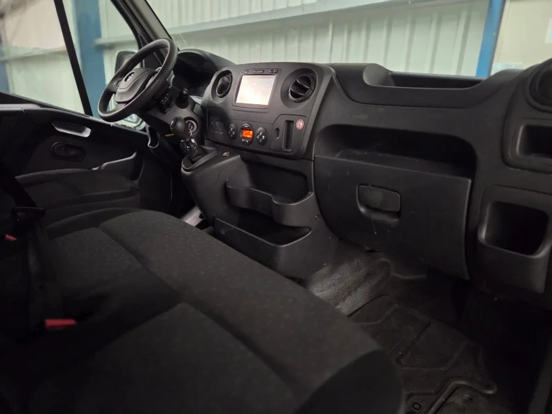 Opel Movano 136хил; BiTurbo NAVI; Темпомат; E6B; AdBlue, снимка 10 - Бусове и автобуси - 52375309