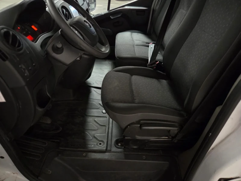 Opel Movano 136хил; BiTurbo NAVI; Темпомат; E6B; AdBlue, снимка 5 - Бусове и автобуси - 52375309