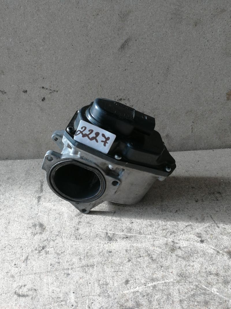 EGR клапан за Audi Skoda Seat VW - 2.0TDI , снимка 1 - Части - 39826029