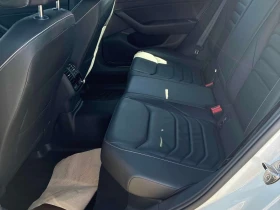 VW Arteon / ОБДУХВАНЕ / R LINE /  CARFAX / АВТОКРЕДИТ , снимка 12