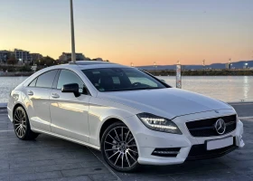 Mercedes-Benz CLS 350 CDI ///AMG Line 4MATIC * * БЯЛА ПЕРЛА* * , снимка 1