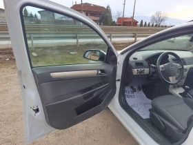 Opel Astra 1.6i-16v Газ-Бензин, снимка 8