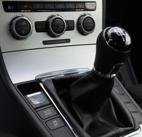 VW Passat 2.0TDi * R-LINE* - 15500 лв. - 38999894 16