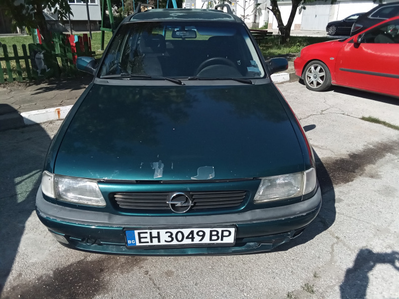 Opel Astra, снимка 3 - Автомобили и джипове - 45790388