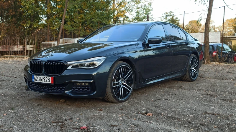 BMW 750 i xDrive M Carbon Core, снимка 1 - Автомобили и джипове - 47729464