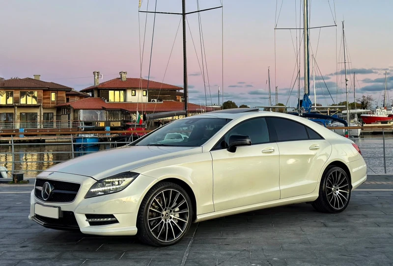 Mercedes-Benz CLS 350 CDI ///AMG Line 4MATIC * * БЯЛА ПЕРЛА* * , снимка 7 - Автомобили и джипове - 47884793