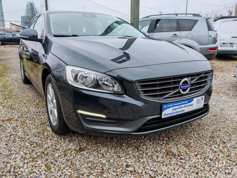 Volvo V60 D4 181k.ТОП СЪСТОЯНИЕ СЕРВИЗНА КНИЖКА , снимка 1 - Автомобили и джипове - 48220573